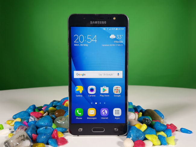 Detail Samsung J5 Tahun 2015 Nomer 46