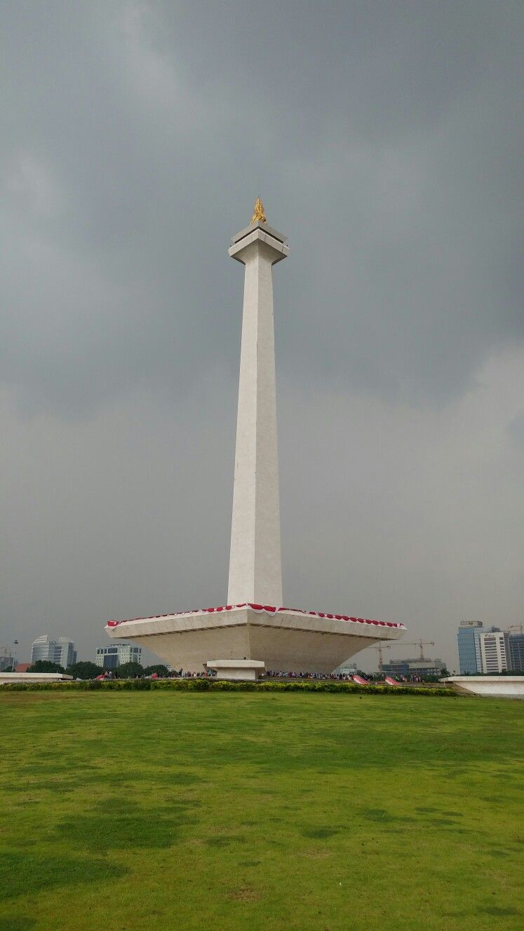 Detail Wallpaper Monas Jakarta Nomer 6