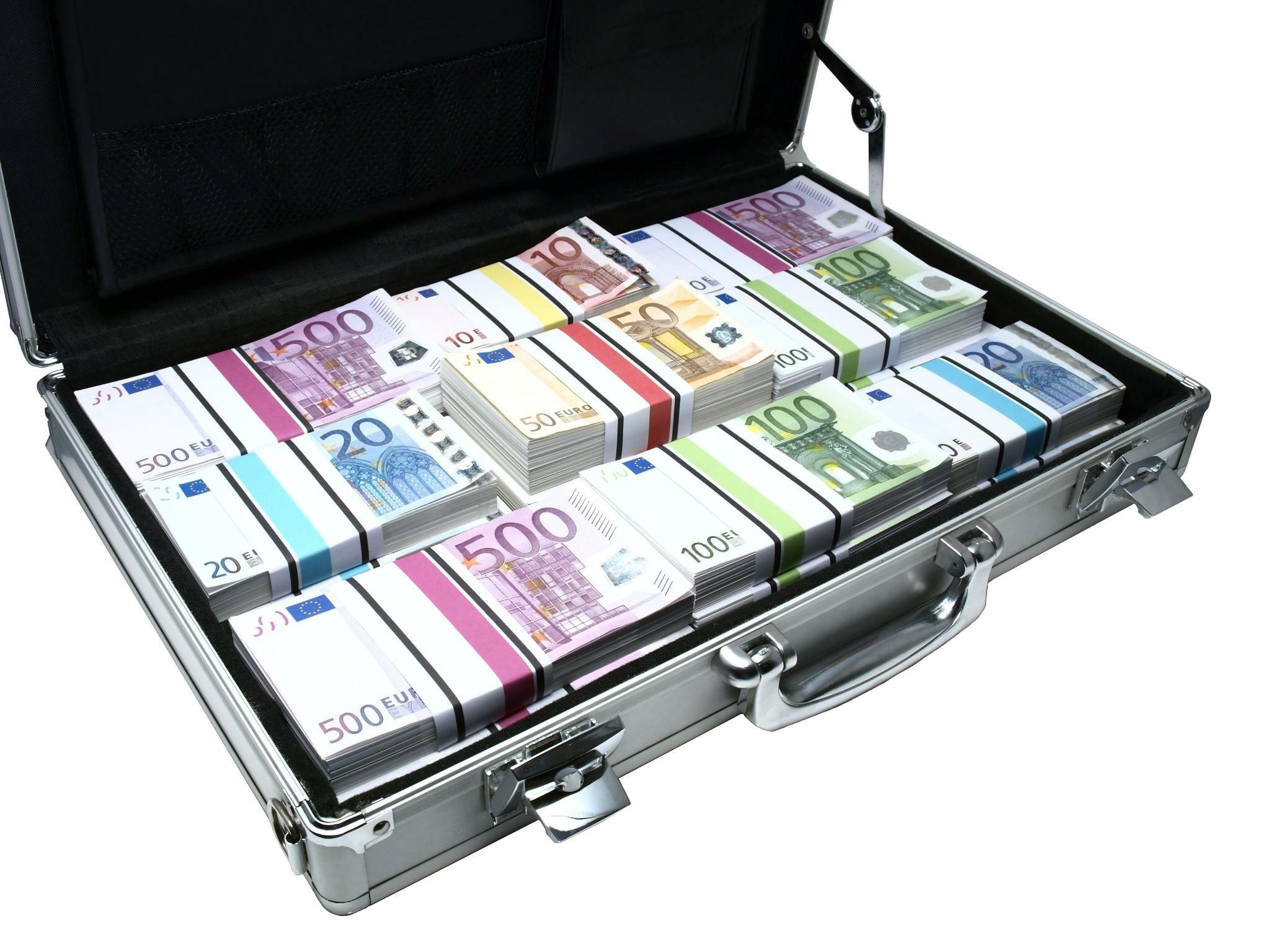 Koffer Mit Geld - KibrisPDR
