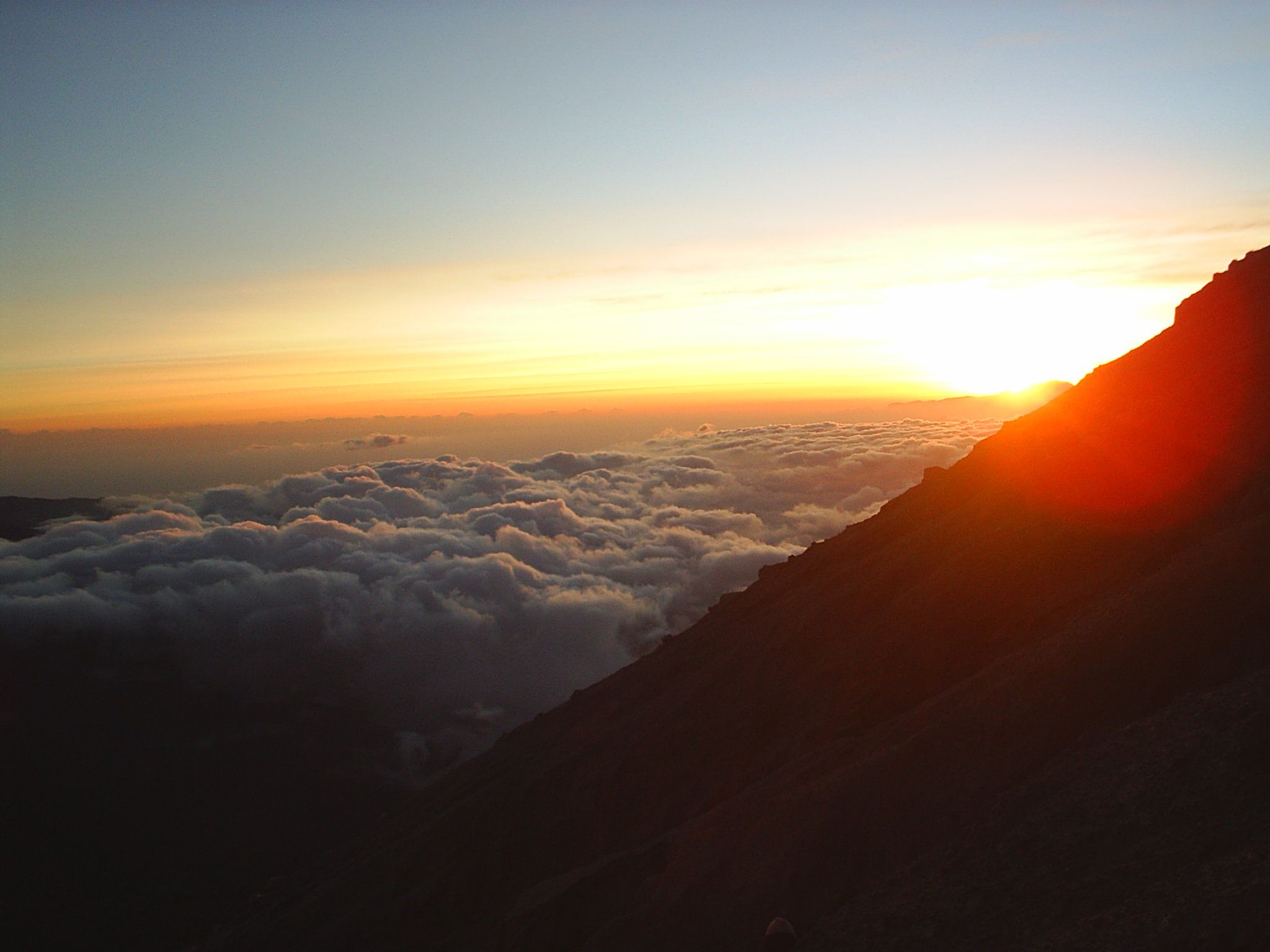 Detail Samudra Di Atas Awan Nomer 15