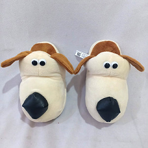 Detail Sandal Boneka Lucu Nomer 43