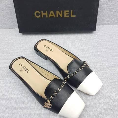 Detail Sandal Chanel Wanita Nomer 33