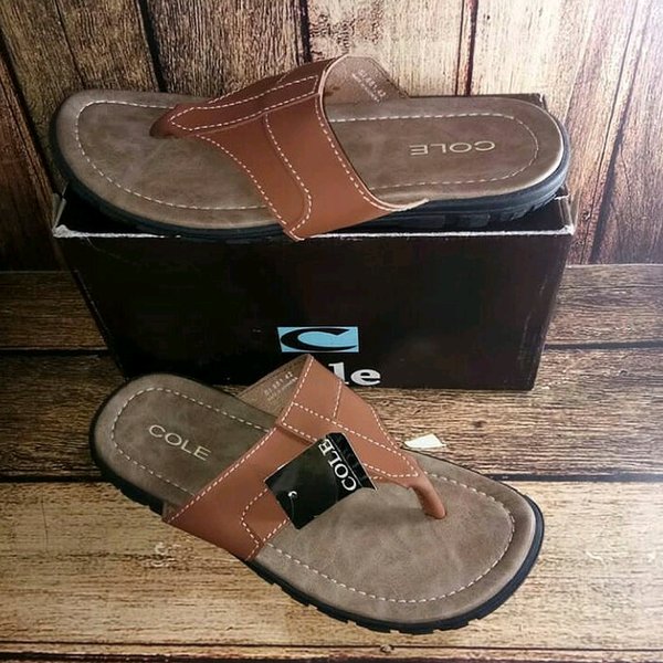 Detail Sandal Cole Pria Nomer 18