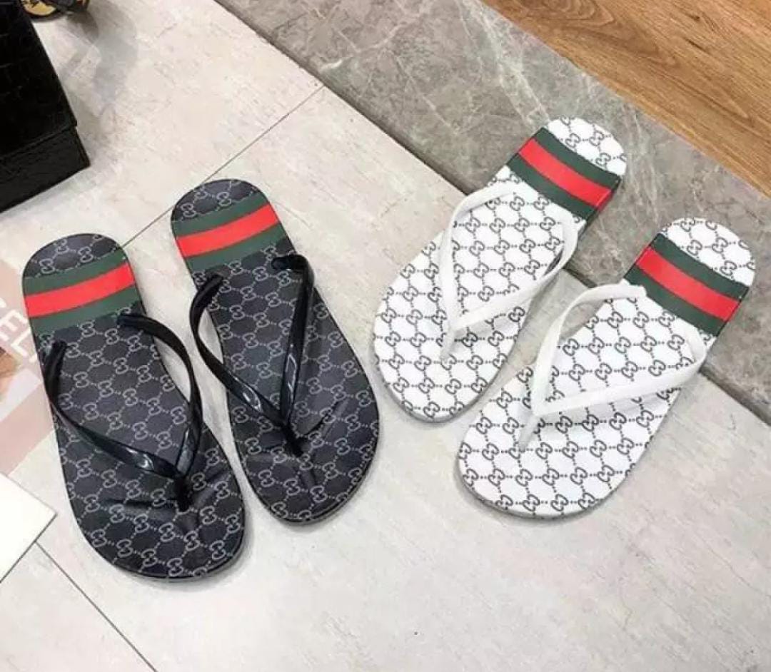 Sandal Jepit Gucci - KibrisPDR