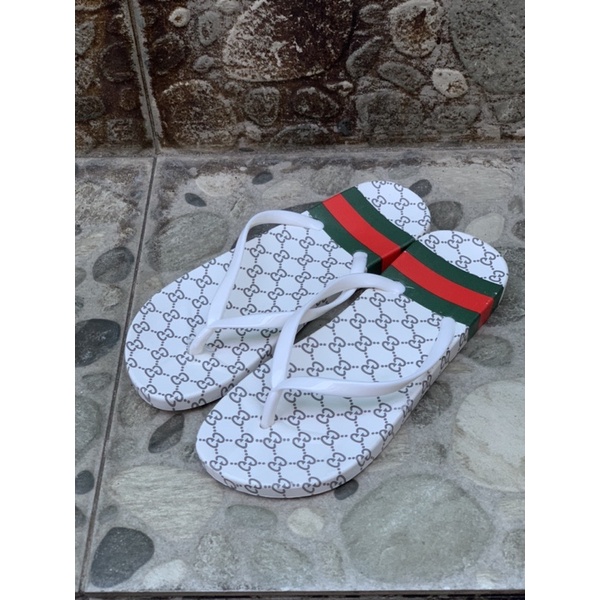 Detail Sandal Jepit Gucci Nomer 36