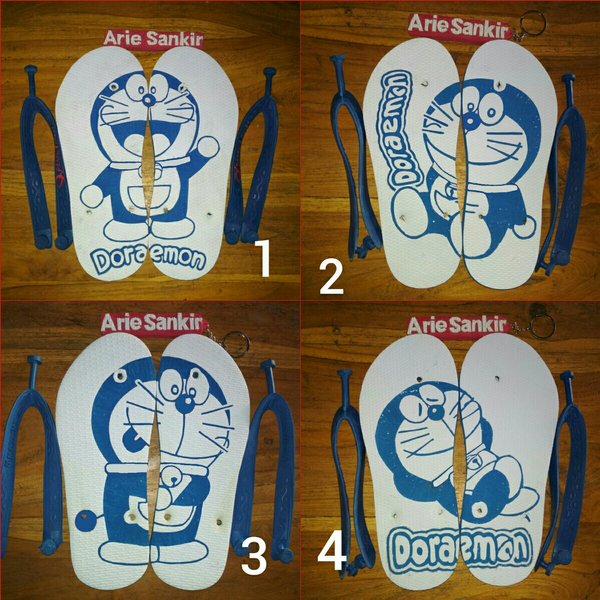 Sandal Ukir Doraemon - KibrisPDR