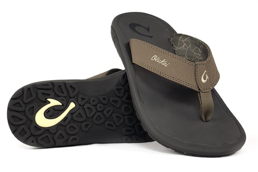 Detail Sandals With Fish Hook Logo Nomer 18