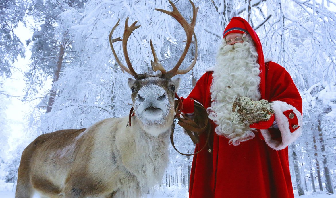 Detail Santa Claus And Reindeer Images Nomer 23