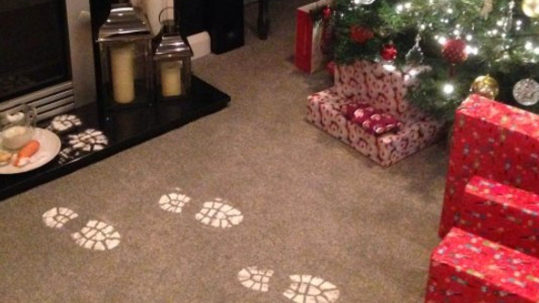 Detail Santa Footprints On Carpet Nomer 4