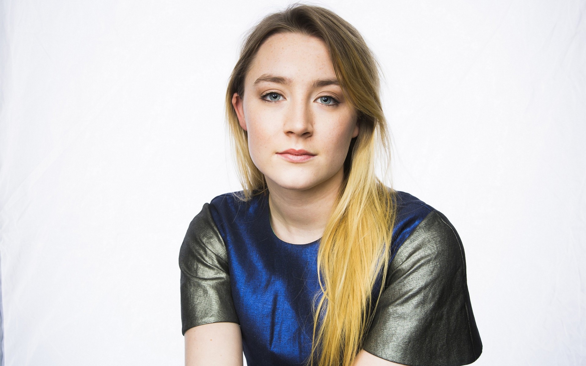 Detail Saoirse Ronan Wallpaper Nomer 26