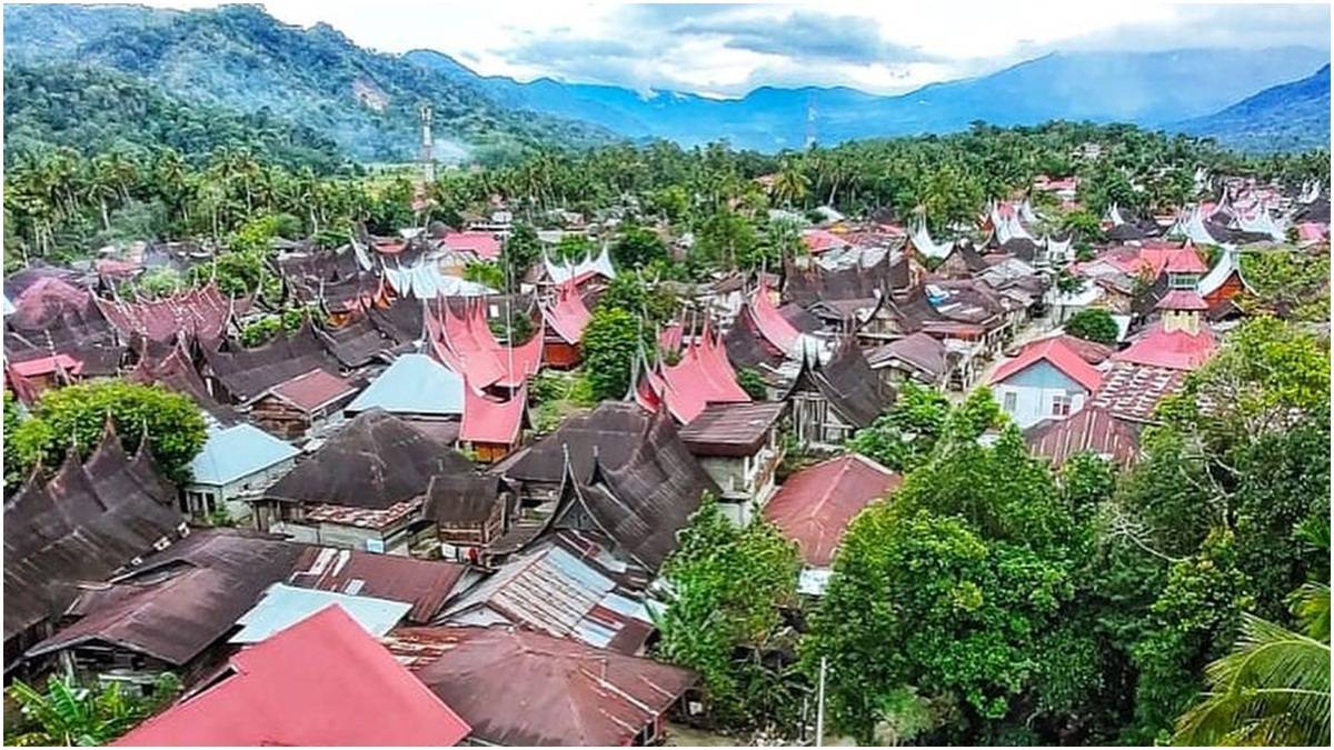 Detail Saribu Rumah Gadang Solok Selatan Nomer 40