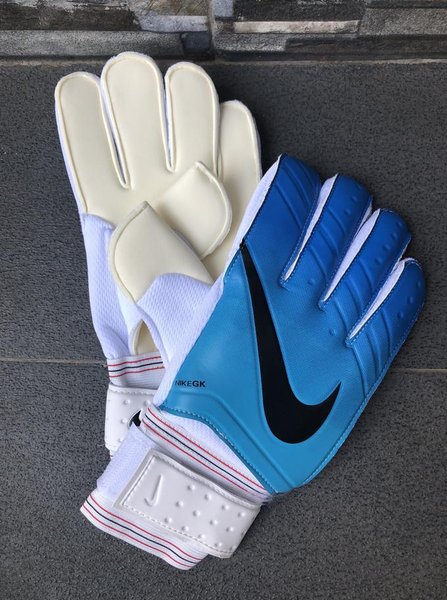 Detail Sarung Tangan Kiper Adidas Nomer 39
