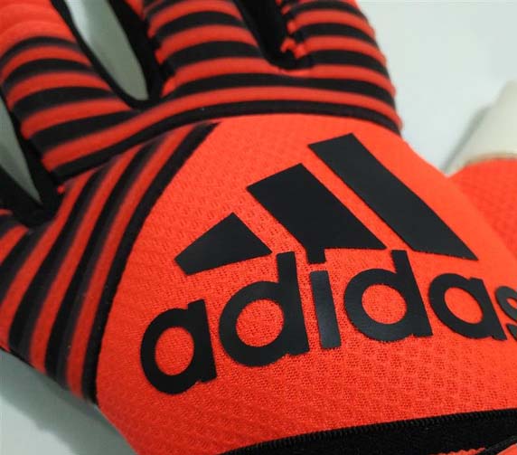 Detail Sarung Tangan Kiper Adidas Nomer 47