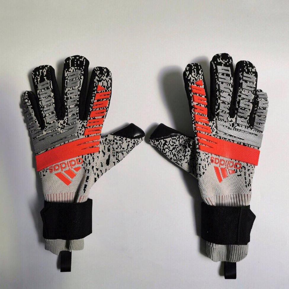 Detail Sarung Tangan Kiper Adidas Nomer 10