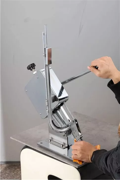 Detail Sausage Stapler Nomer 59