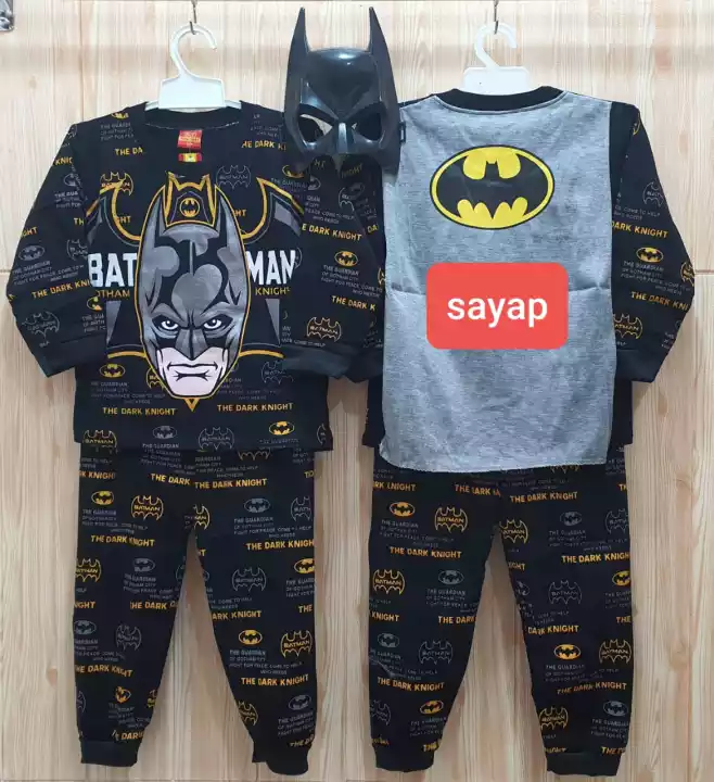 Detail Sayap Batman Nomer 33