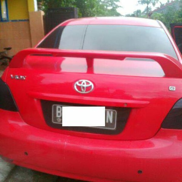 Detail Sayap Mobil Sedan Nomer 41