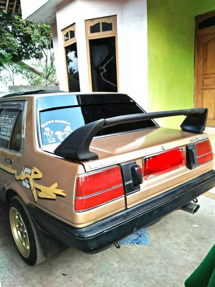 Detail Sayap Mobil Sedan Nomer 42