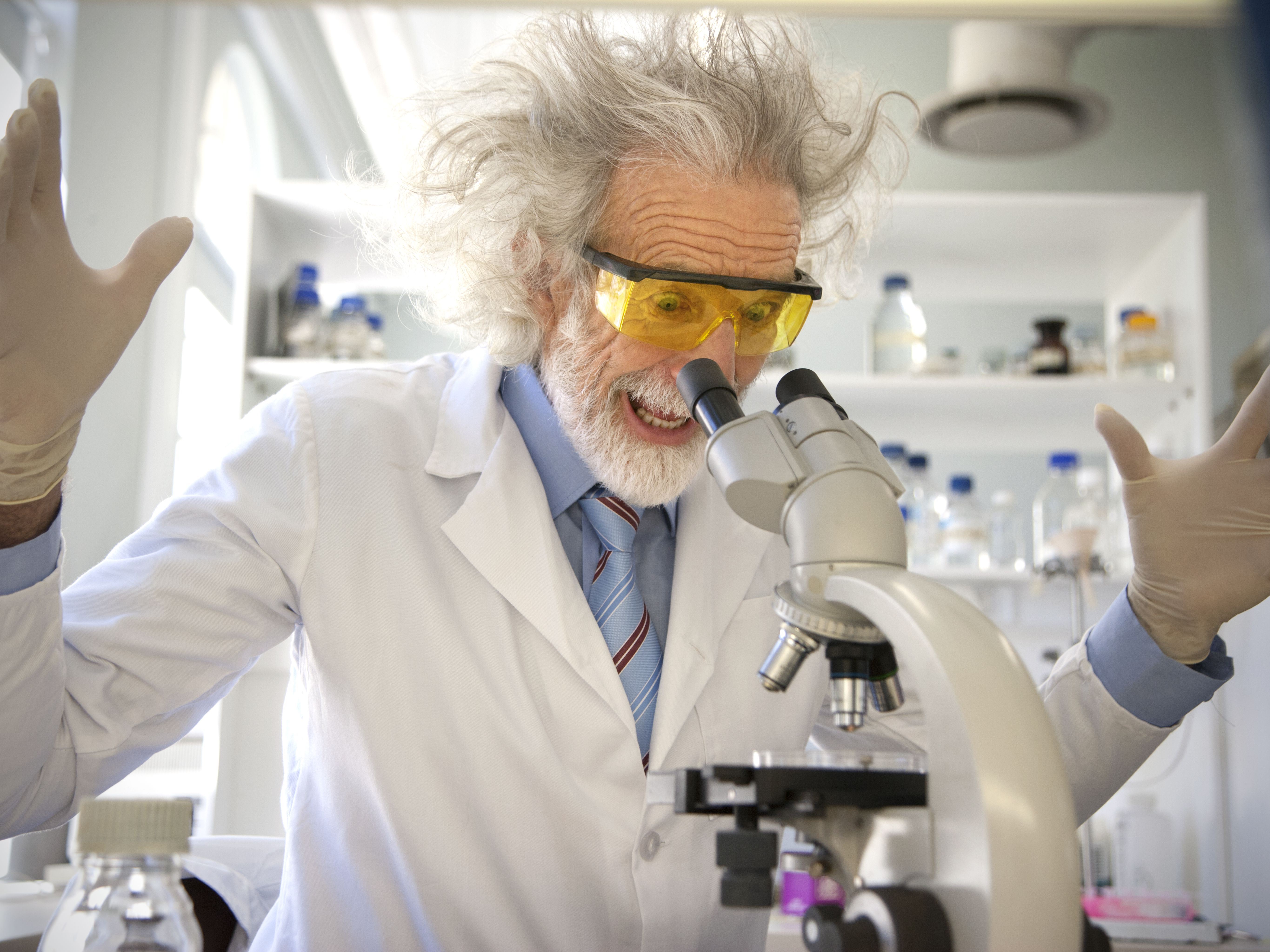 Scientist Pic - KibrisPDR