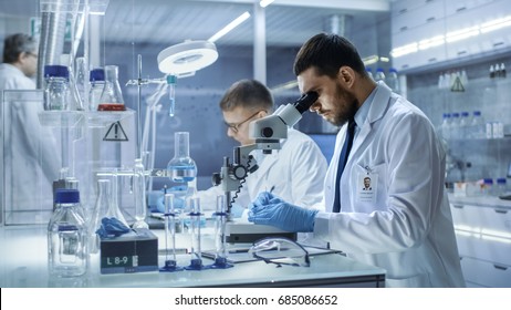 Detail Scientist Pic Nomer 14