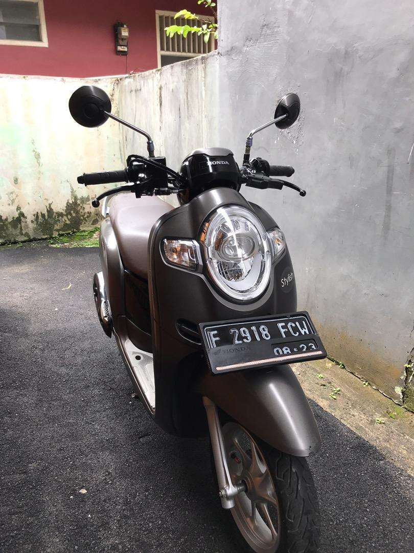 Detail Scoopy Hitam Silver Nomer 53