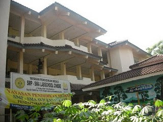 Detail Sd Avicenna Jagakarsa Nomer 49