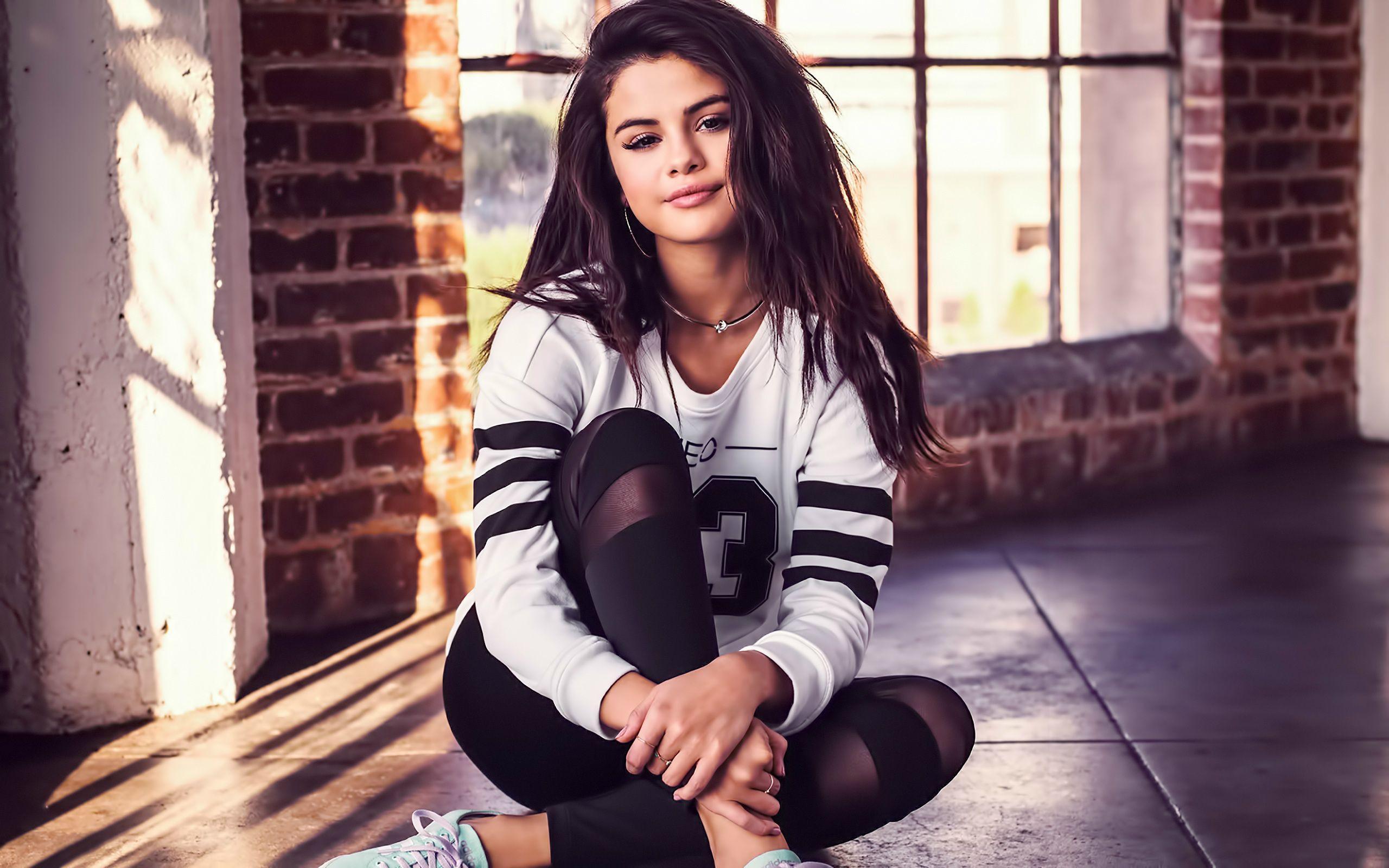 Detail Wallpaper Selena Gomez Nomer 23