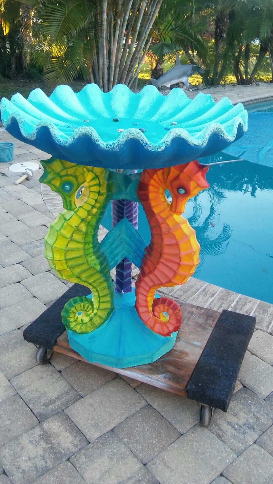 Detail Sea Horse Bird Bath Nomer 11