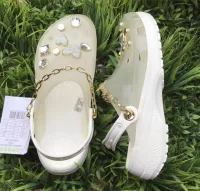 Detail See Thru Crocs Nomer 24