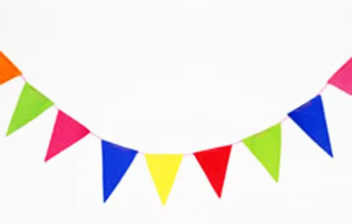 Detail Segitiga Warna Warni Nomer 18