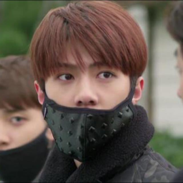 Detail Sehun Exo Next Door Nomer 19