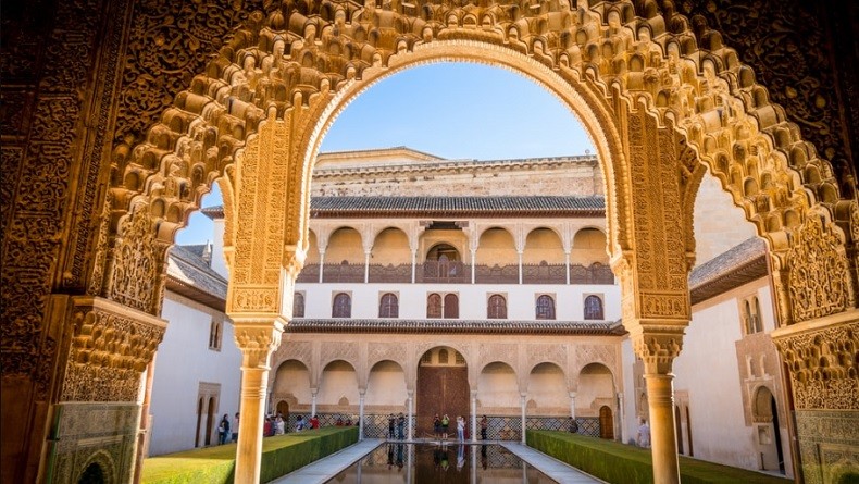 Detail Sejarah Alhambra Spanyol Nomer 12