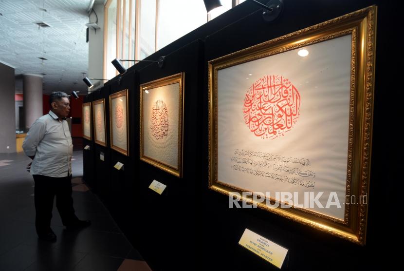 Detail Sejarah Kaligrafi Di Indonesia Nomer 33