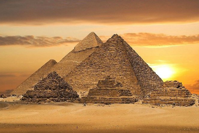 Detail Sejarah Piramida Mesir Nomer 5