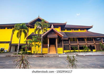 Detail Sejarah Rumah Adat Melayu Pontianak Nomer 44