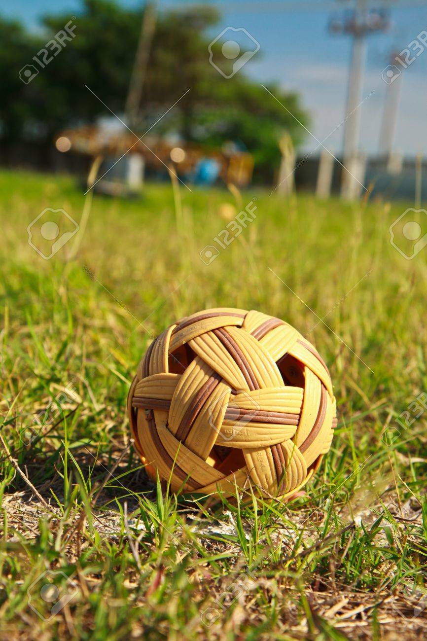 Sepak Takraw перевод