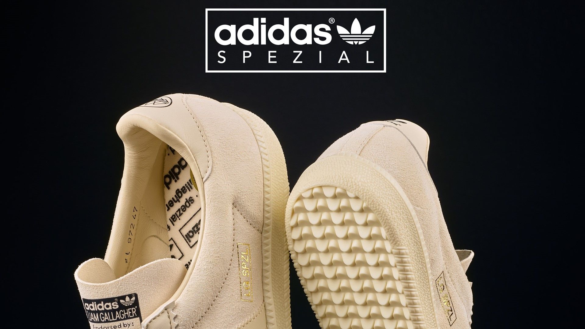 Detail Wallpaper Sepatu Adidas Nomer 36