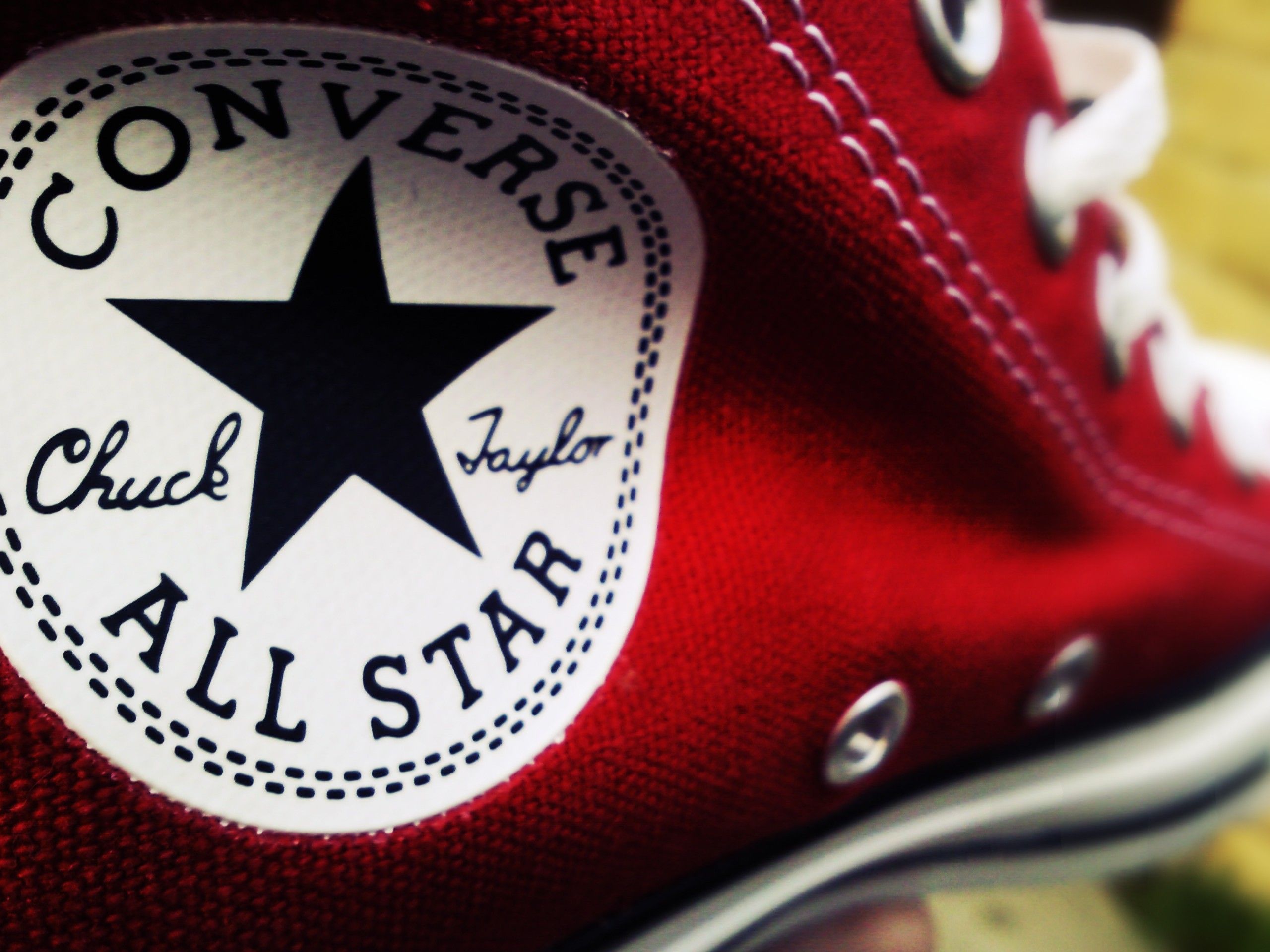 Detail Wallpaper Sepatu All Star Nomer 45