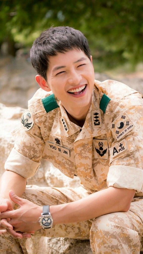 Detail Wallpaper Song Joong Ki Descendants Of The Sun Nomer 2