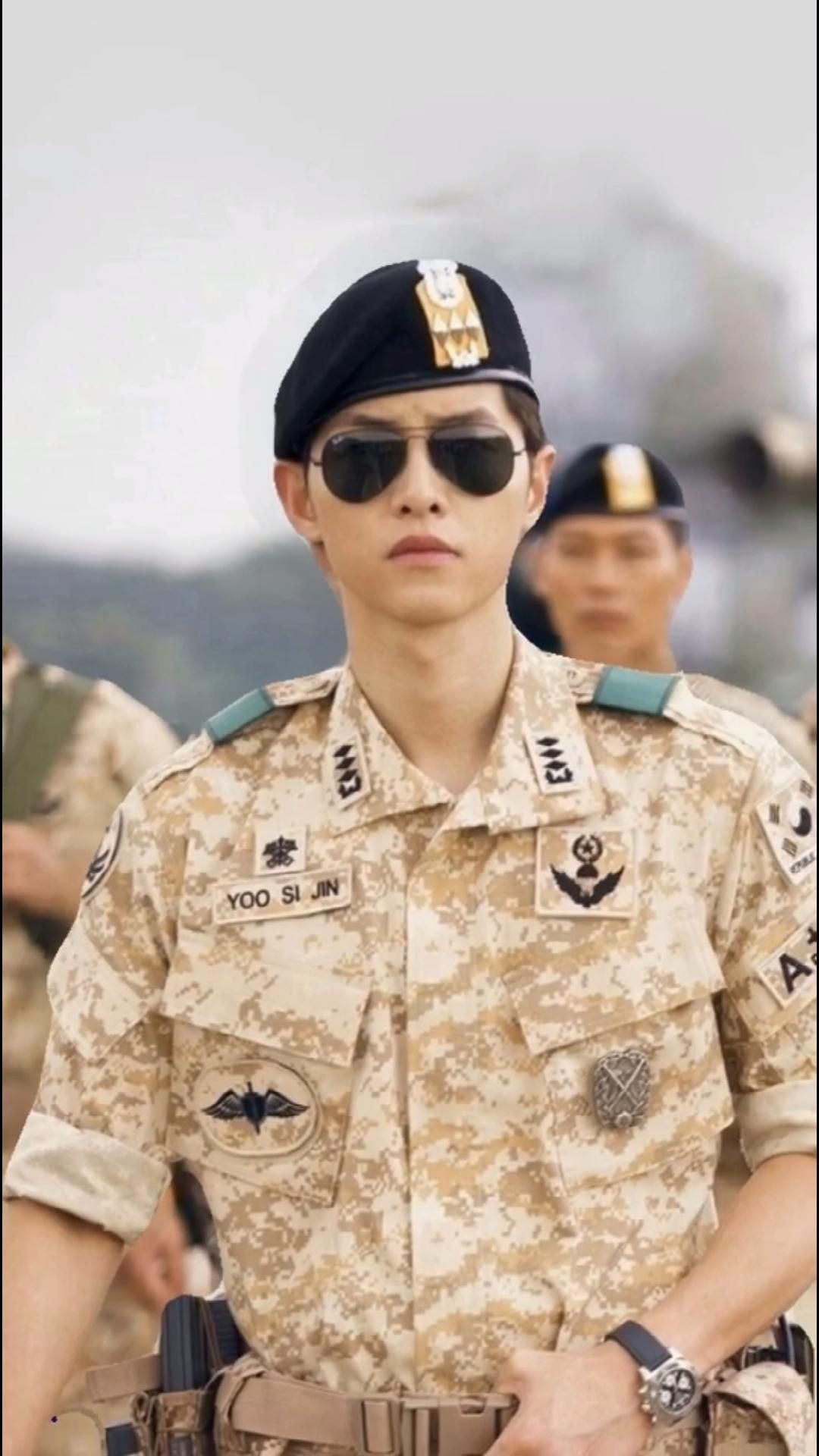 Detail Wallpaper Song Joong Ki Descendants Of The Sun Nomer 24