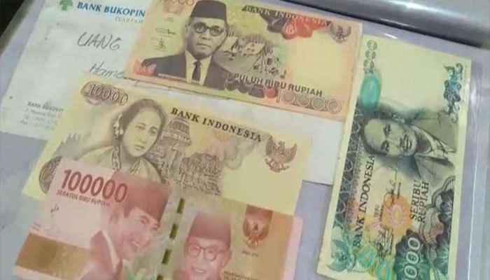 Detail Sejarah Uang Di Indonesia Dan Gambarnya Nomer 29