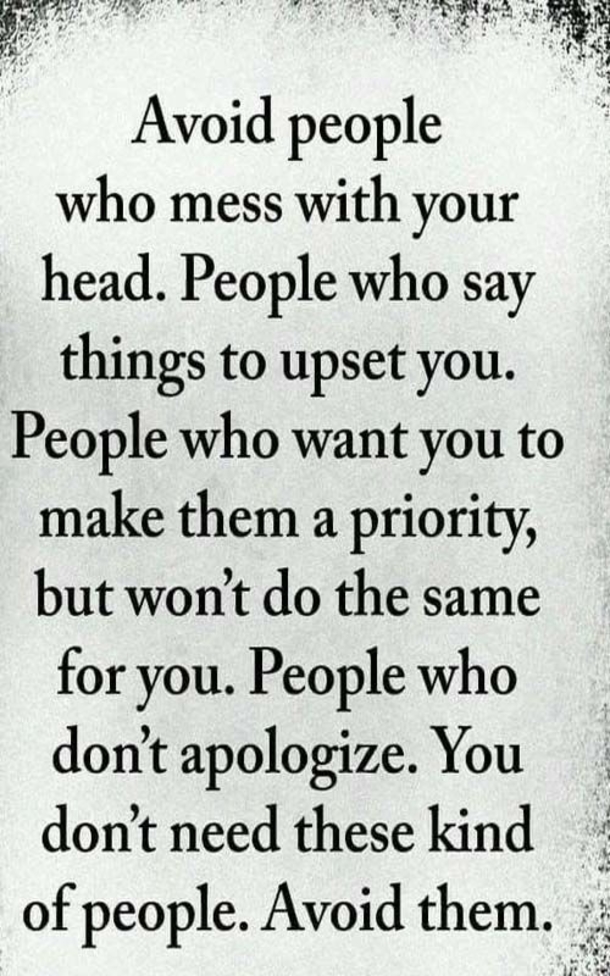 Detail Self Centered Person Quotes Nomer 22