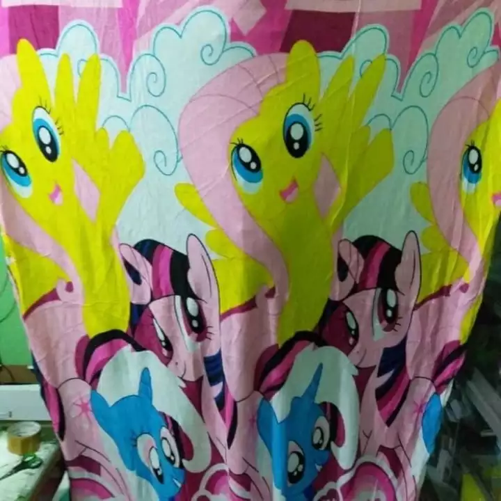 Detail Selimut Kuda Poni Nomer 46