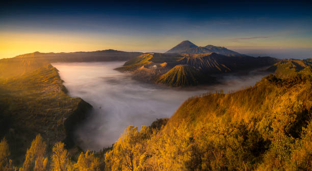 Detail Semeru Wallpaper Nomer 44