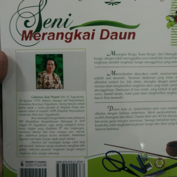 Detail Seni Merangkai Daun Nomer 40