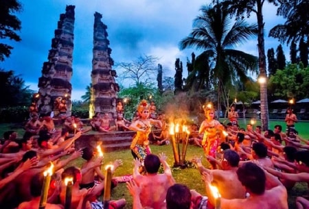 Tarian Tradisional Bali Kecak Dan Legong, Ini Sejarah Dan Filosofinya