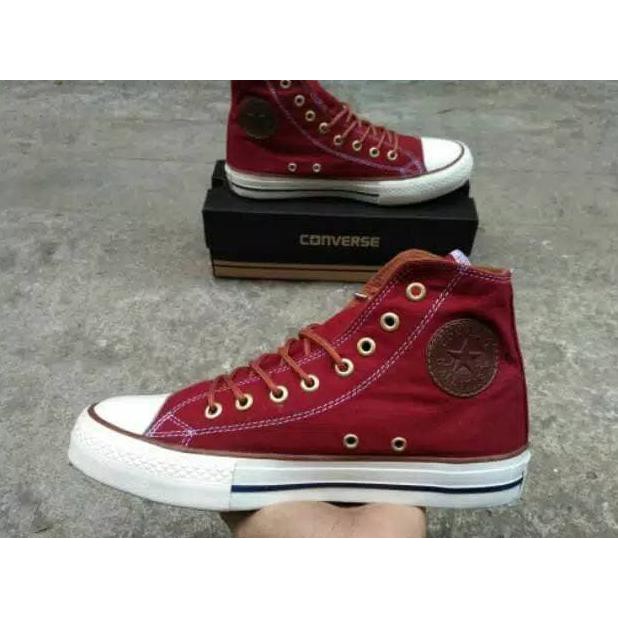 Detail Sepatu All Star Warna Merah Nomer 50