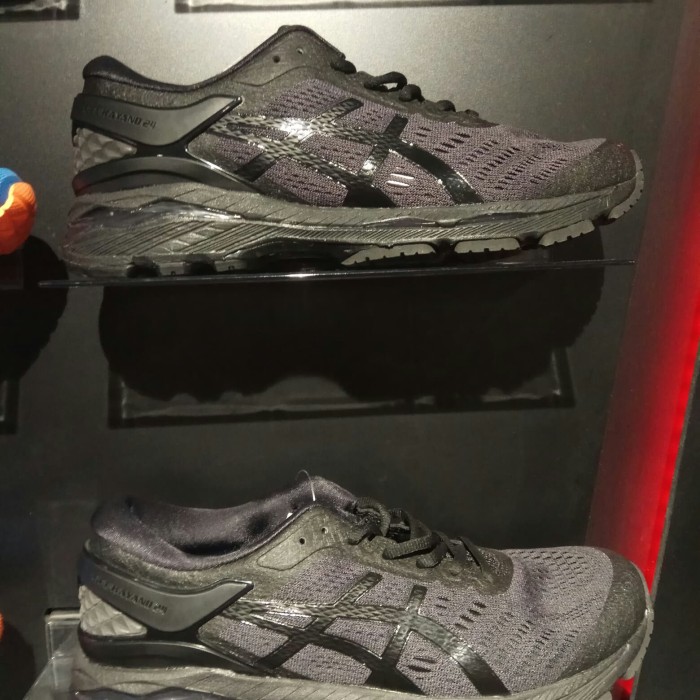 Detail Sepatu Asics Terbaru 2015 Nomer 27