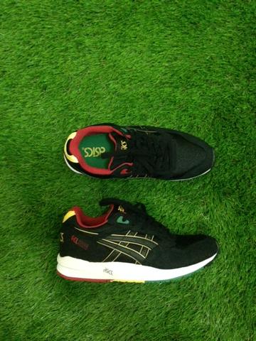 Detail Sepatu Asics Terbaru 2015 Nomer 39