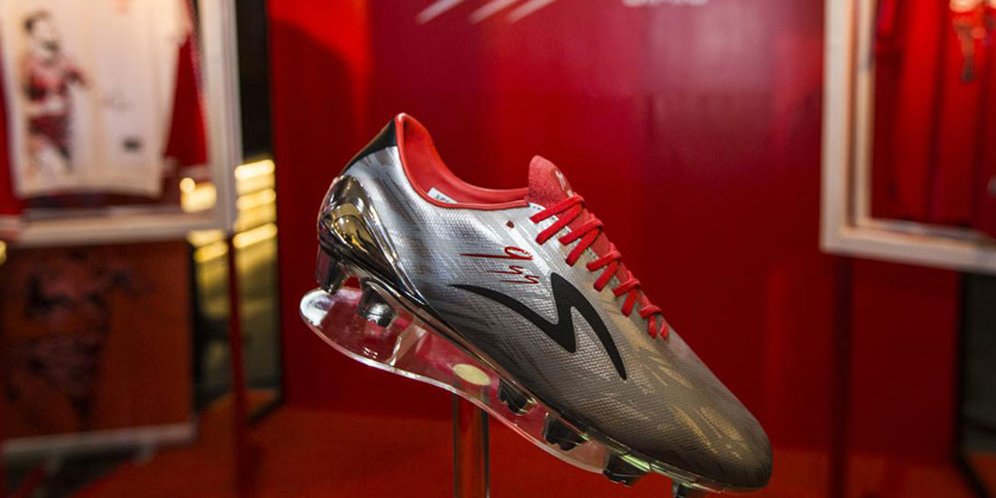 Detail Sepatu Bola Sergio Ramos Nomer 58